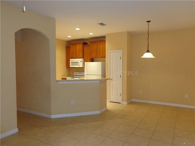 2nd image of 1627 J Lawson Blvd