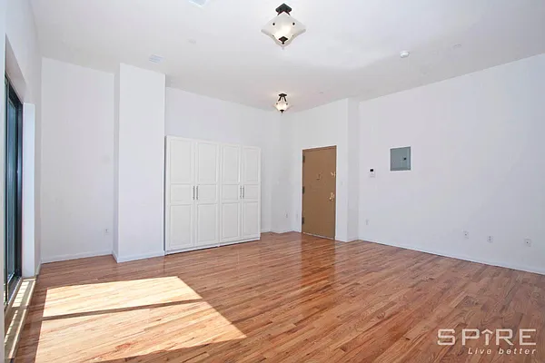 Rented by Spire Group | media 9