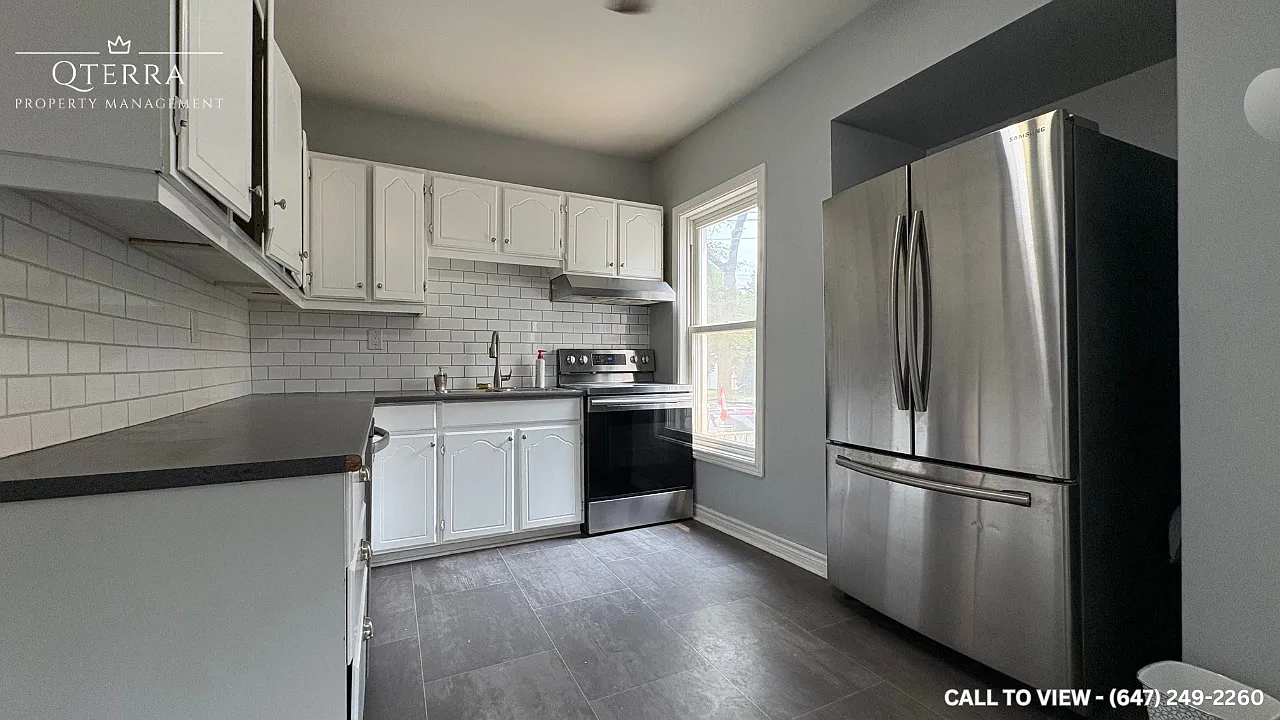 3 bed, 1400 sqft, $2,499 — Photo 2