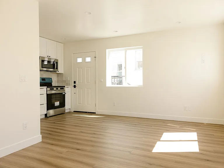 245 Hurst Ave #247 — Photo 8