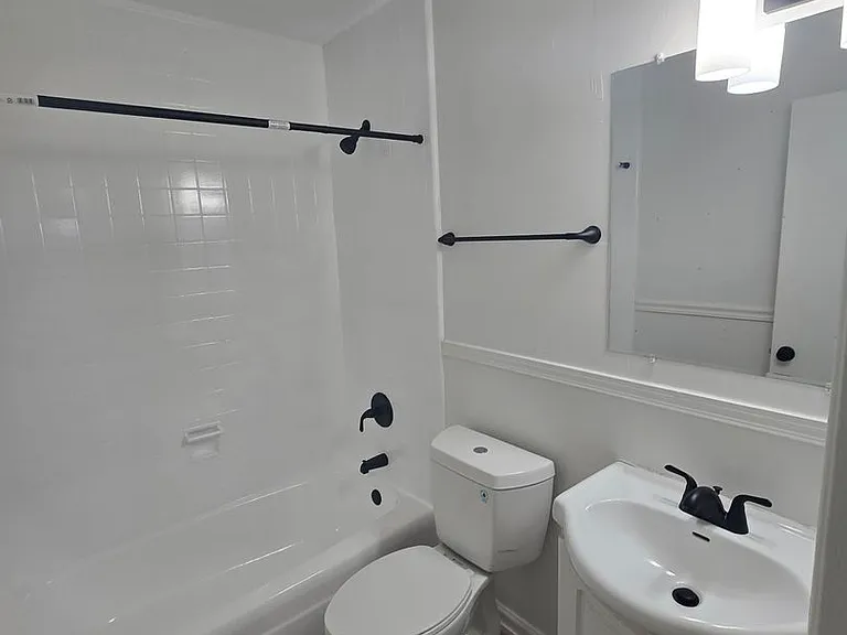 West Apartments — Photo 42