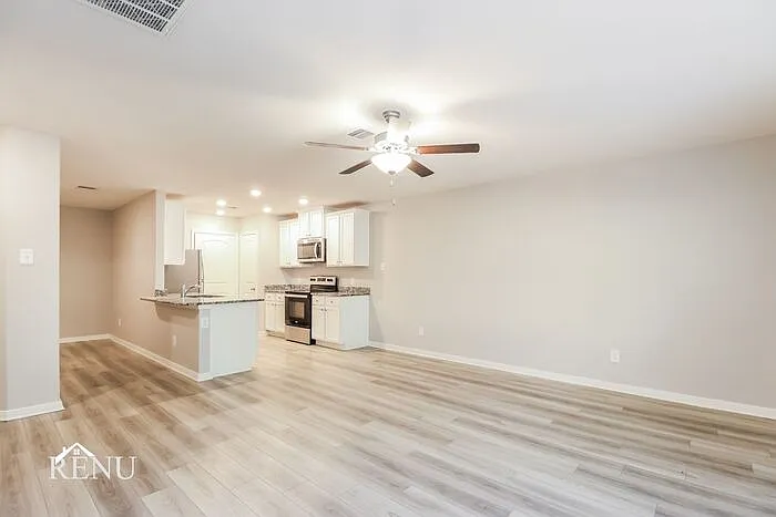 10462 Sweetwater Creek Dr — Photo 7