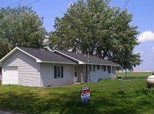 4958 Lakeside Dr, Pinconning, MI 48650