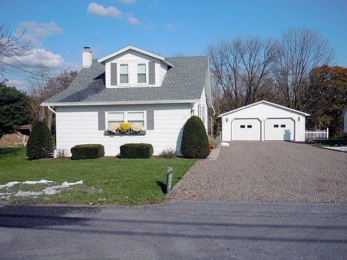 1st image of 426 Mountville Dr