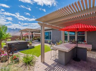 669 E Romsdalen Rd, Oro Valley, AZ 85755