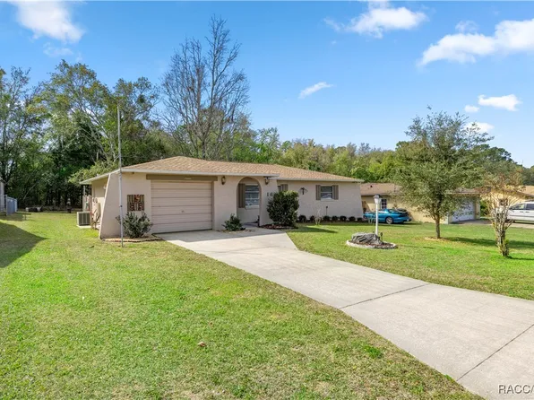 16 New Florida Ave, Beverly Hills, FL 34465