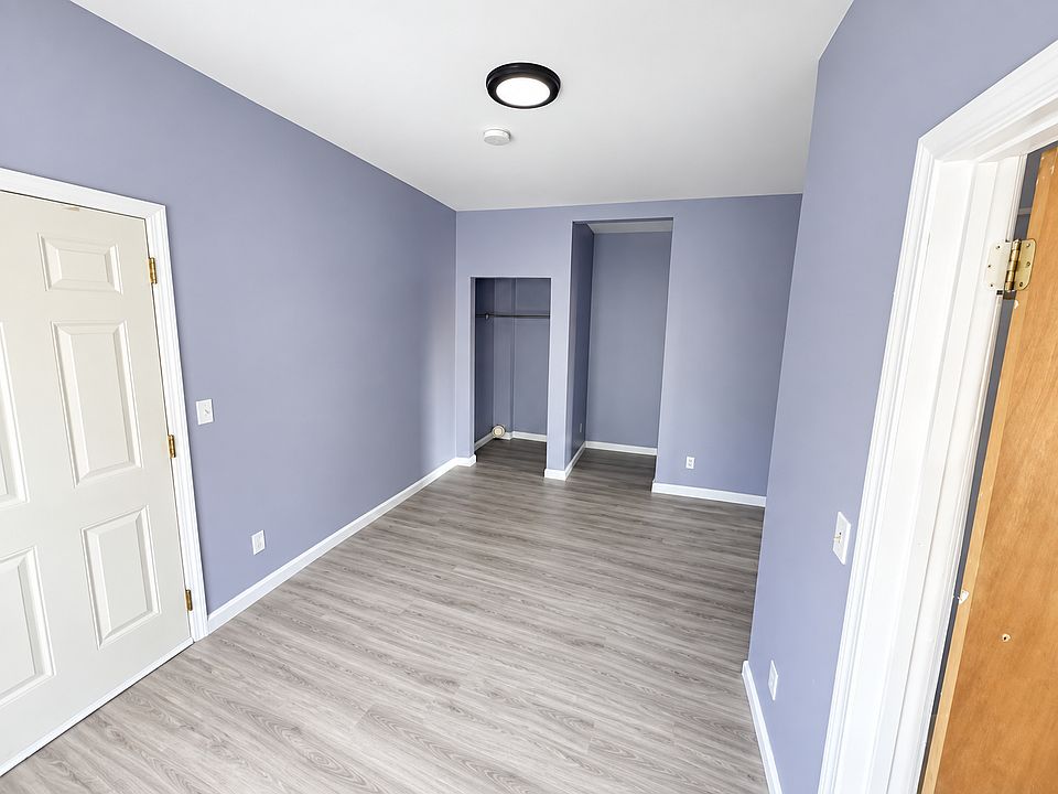 2nd image of 291 Manchester St #2