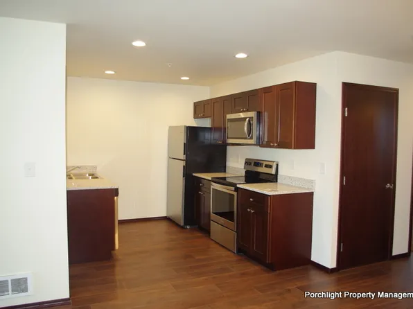 2041 Andress Ln, Lynden, WA 98264