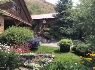 7950 S Porcupine Creek Rd, Jackson, WY 83001