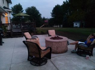 1021 Riverview Ct, Monticello, IA 52310