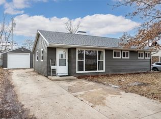1623 Richmond Rd NE, Cedar Rapids, IA 52402