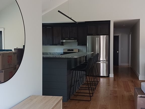 5th image of 31 Coburn Rd