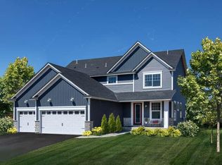 17931 Headwaters Dr, Lakeville, MN 55044