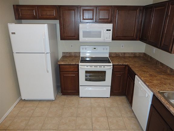 2nd image of 2138 S Compton