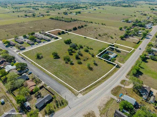 Highway 77 August St, Schulenburg, TX 78956