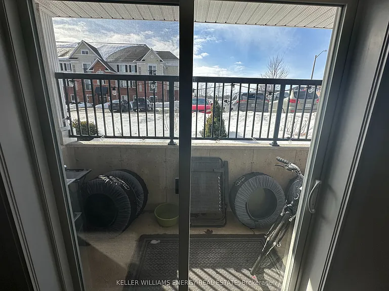 312 Spillsbury Dr #104 — Photo 13