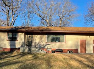 2520 Old Highway 40, Junction City, KS 66441