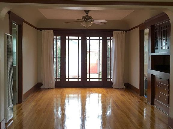 5th image of 4543 Kensington Dr