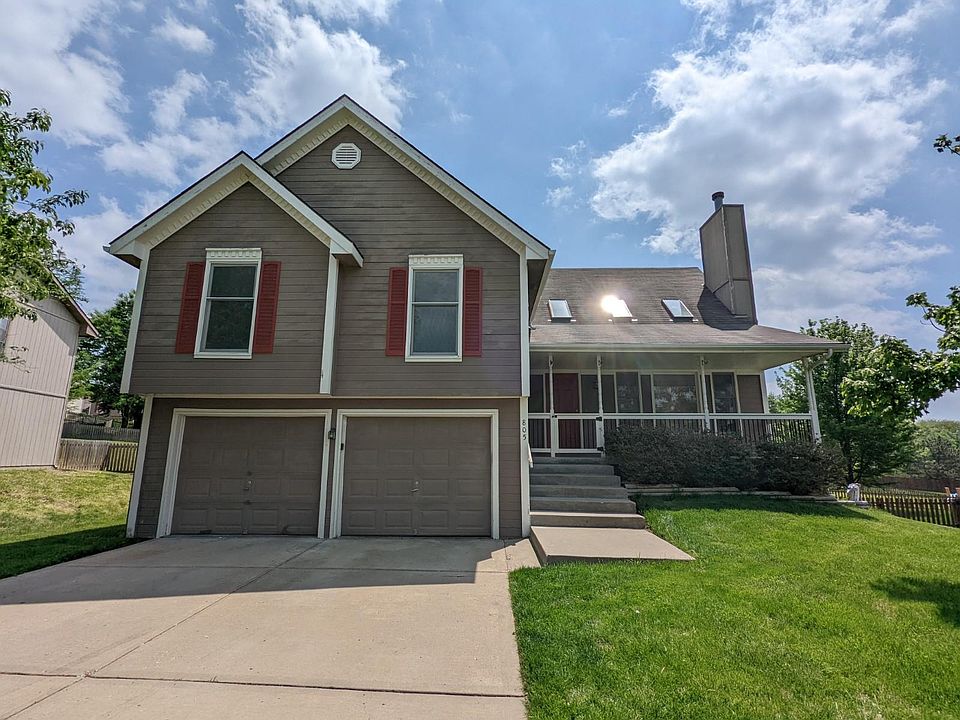 1st image of 805 Black Oak Dr