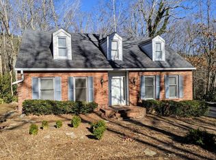 123 Kanawha Dr, Black Mountain, NC 28711