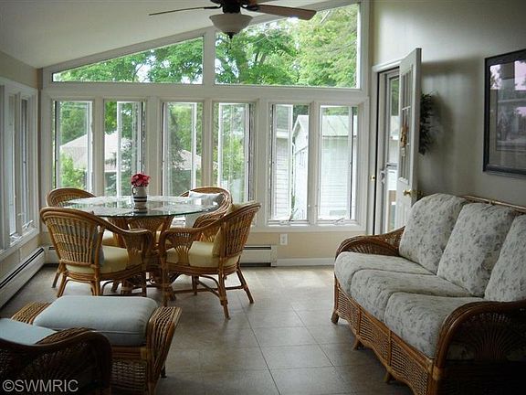 3rd image of 7018 W Lake Dr