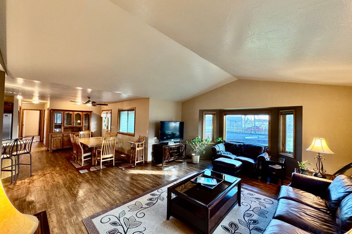 next background image