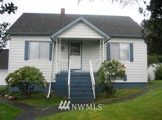 902-906 Hillcrest Ave, Longview, WA 98632