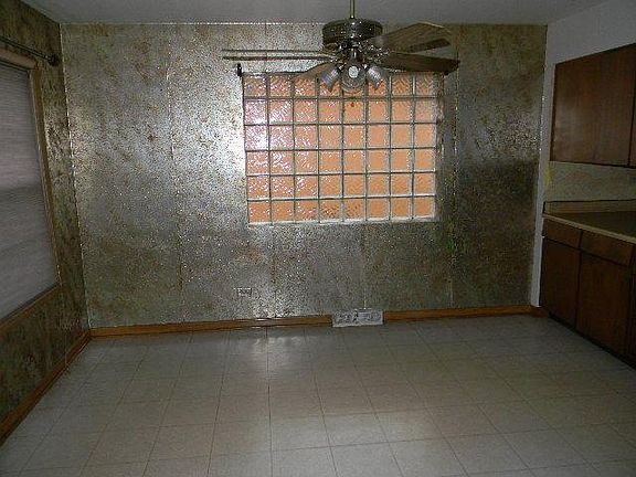 3rd image of 758 Cromwell Ave