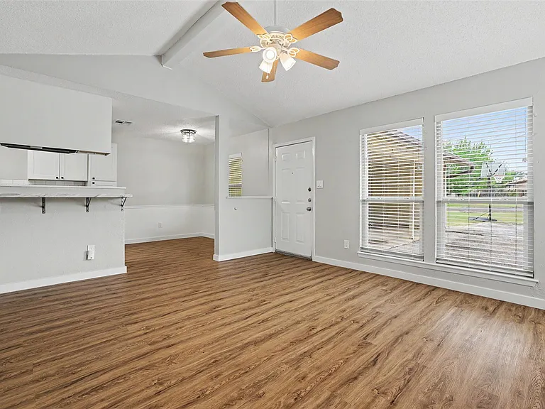 802 Ranch Rd #A — Photo 6