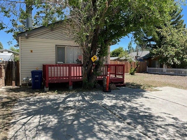 1st image of 1010 Greenway Dr