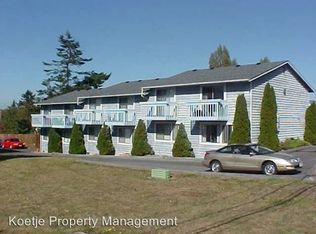 445 SE Regatta Dr, Oak Harbor, WA 98277