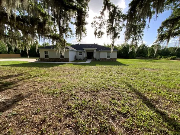 692 Howard Rd, Auburndale, FL 33823