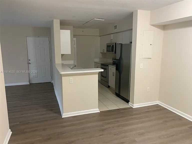 15440 SW 284th St #5102 — Photo 3