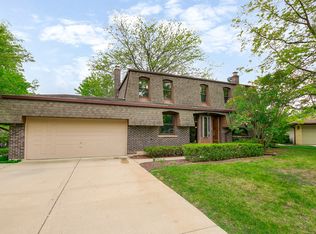 714 Linden Cir, Itasca, IL 60143