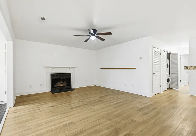 1174 Village Creek Ln #2-1 — Photo 11