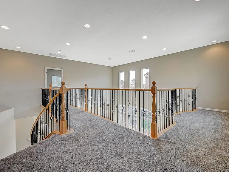 6825 Spessard Holland Ct — Photo 36