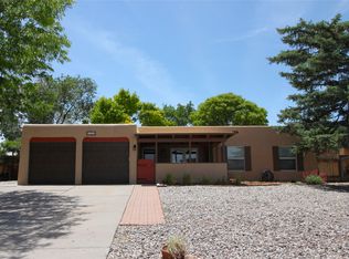 614 Meadow Ln, White Rock, NM 87547