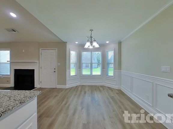 5th image of 6745 Biscayne Blvd