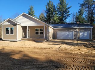 3118 W Lakewood Rd, Whitehall, MI 49461