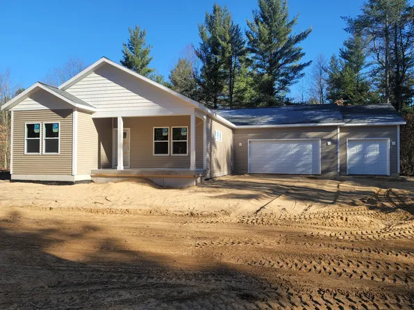 3118 W Lakewood Rd, Whitehall, MI 49461