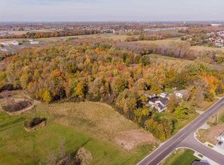 N8761 S Coop Rd, Menasha, WI 54952