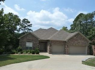 4 Manor View Ct, Little Rock, AR 72211