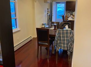 7511 162nd St, Fresh Meadows, NY 11366