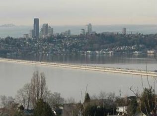 3015 69th Ave SE, Mercer Island, WA 98040