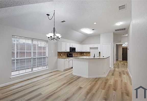 2nd image of 7017 Inglenook Dr