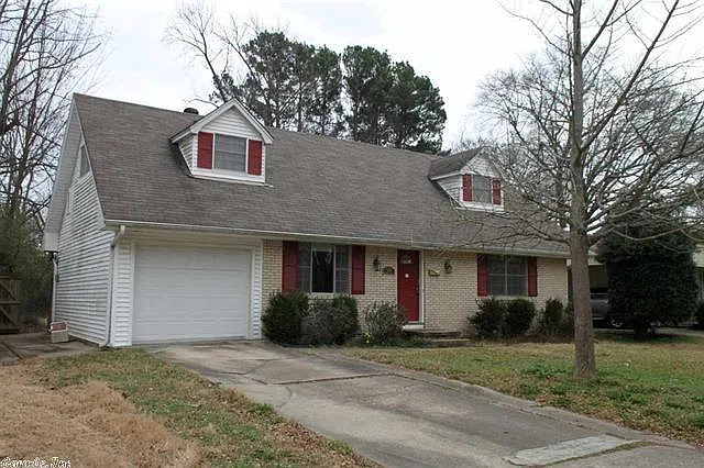 309 Brookpark Drive — Photo 1