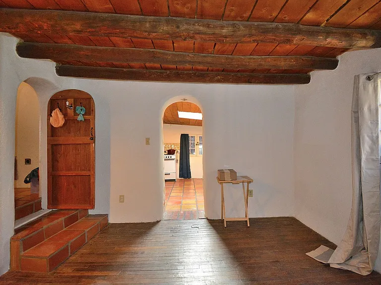 142 Duran St #3 — Photo 13