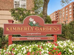 1304 Midland Ave APT B72, Yonkers, NY 10704