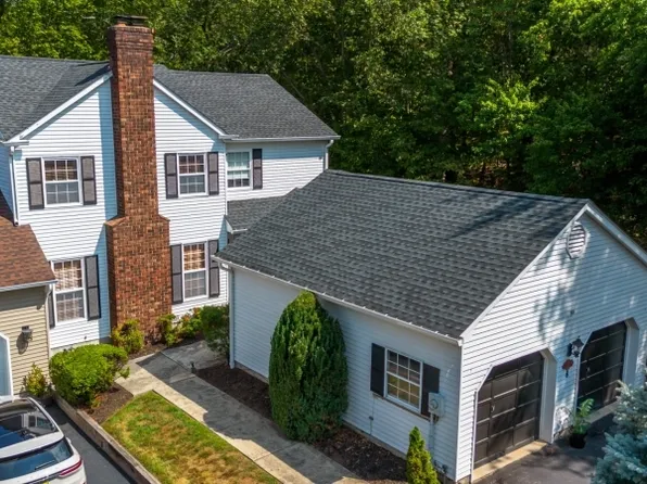 8 Tomahawk Dr, Wayne Twp., NJ 07470