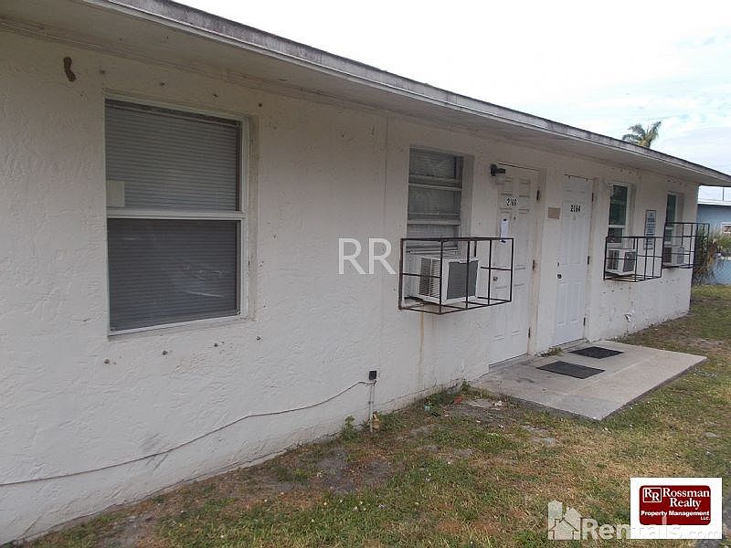 1st image of 2166 Davis Ct